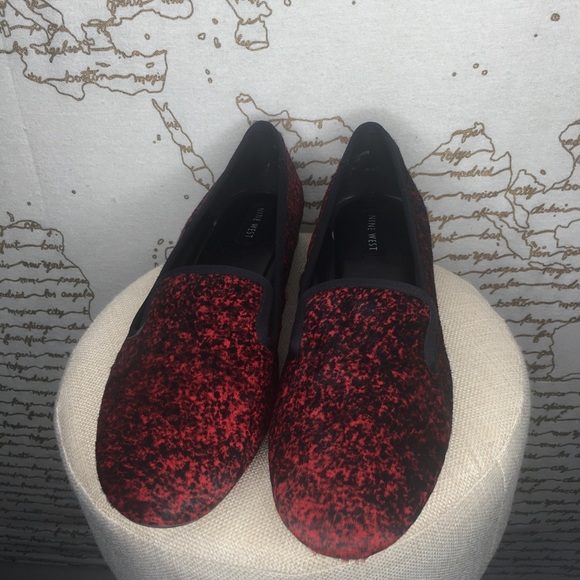 Nine West Size 11 Red Calf Hair Leather Flats - Picture 2 of 15